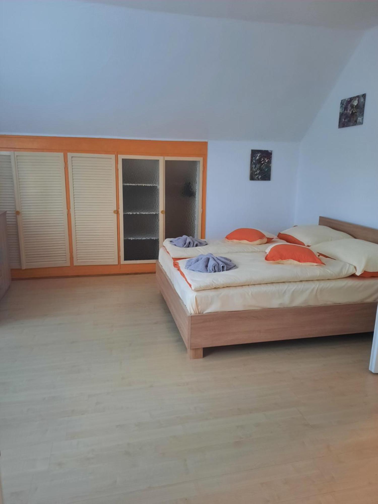 Galeria Vendeghaz Apartman Hajdúszoboszló Kültér fotó
