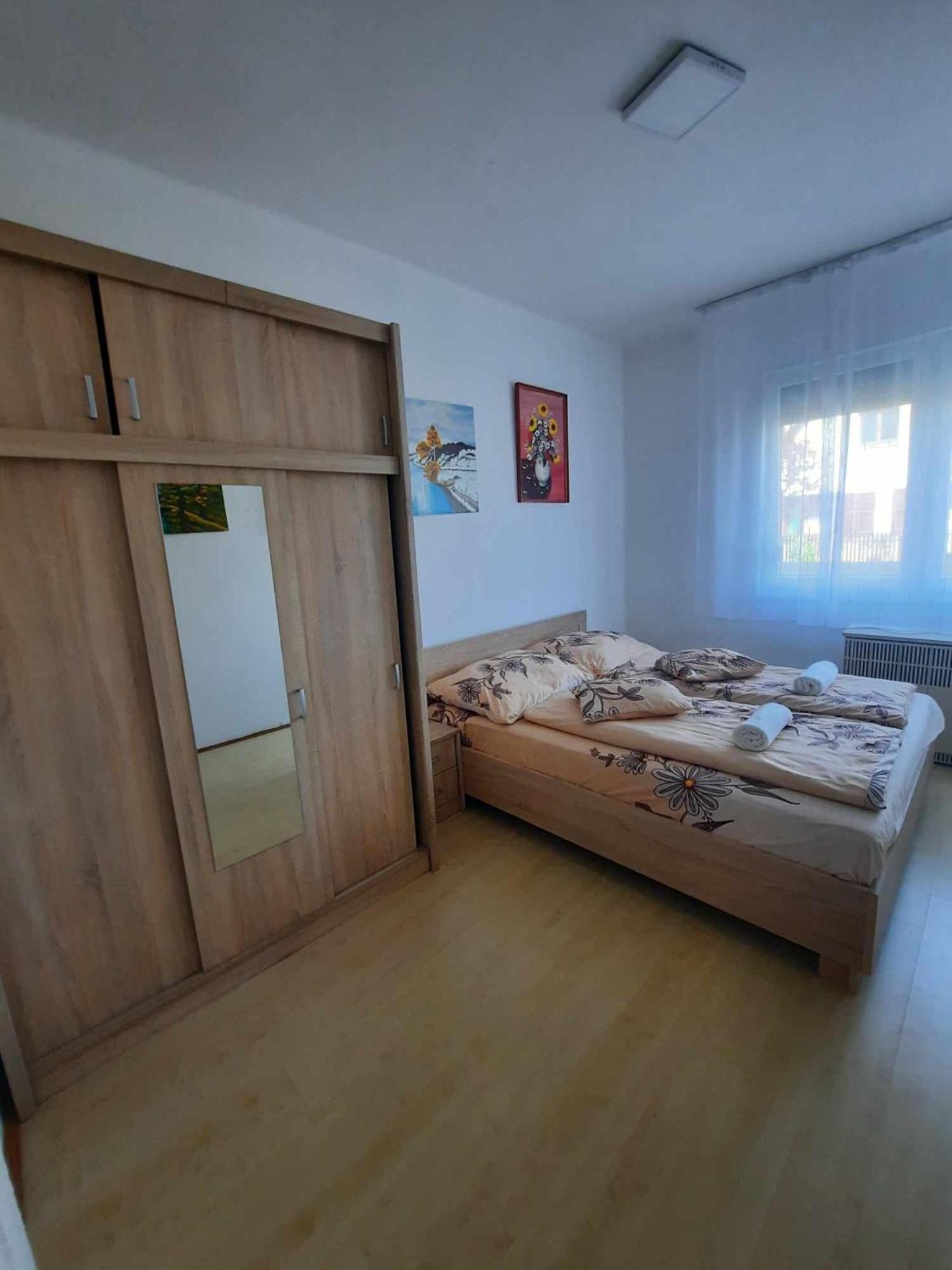 Galeria Vendeghaz Apartman Hajdúszoboszló Kültér fotó